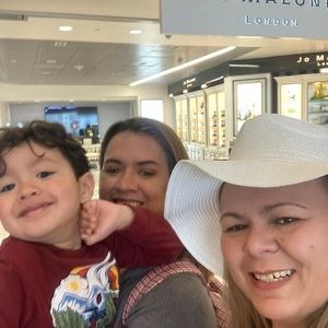 Meet your Posher, Sonya